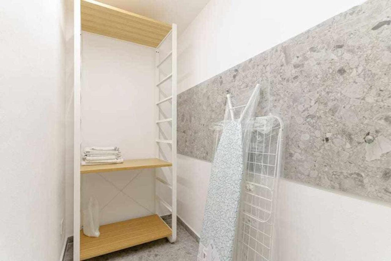 Crociferi Luxury Apartment Катания Екстериор снимка