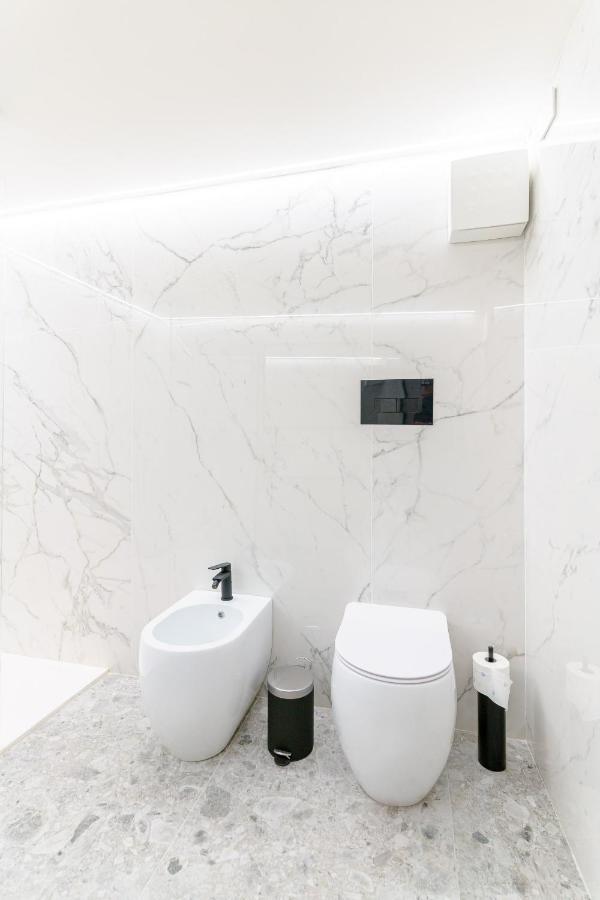 Crociferi Luxury Apartment Катания Екстериор снимка